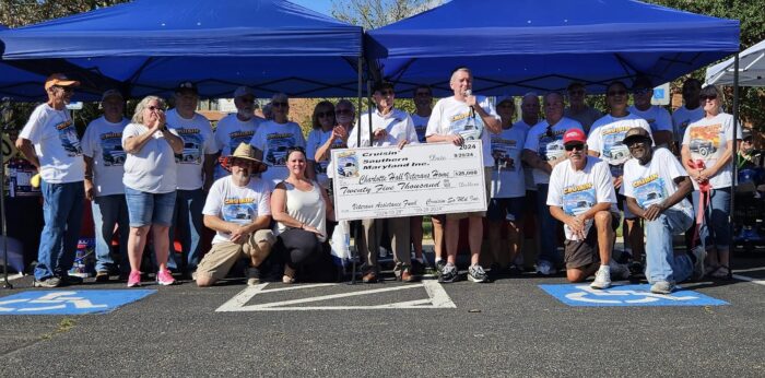 Cruisin SOMD Presenting a Check to the Veterans Hospital